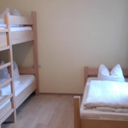 Freizeitzentrum Sambachshof Guest house Bad Konigshofen im Grabfeld