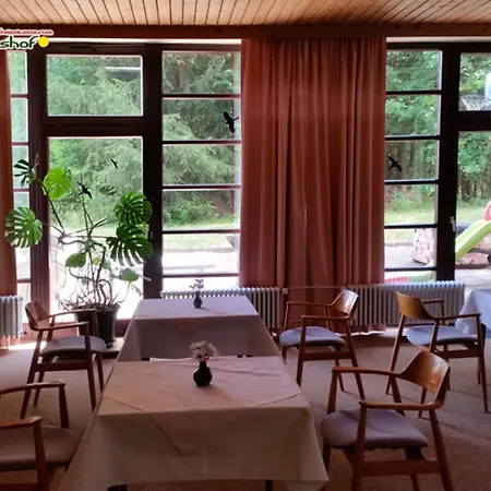 Freizeitzentrum Sambachshof 게스트하우스 3*